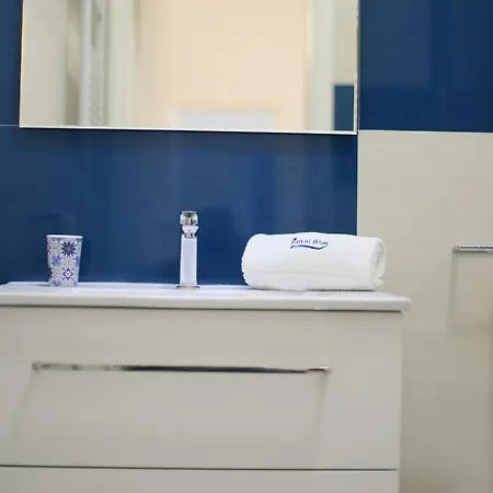 Royal Blue Porto Cesareo