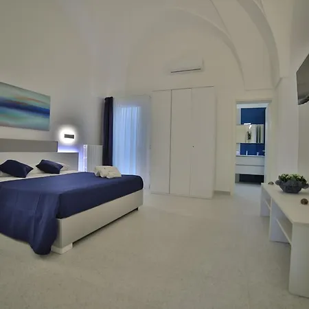 Royal Blue Porto Cesareo