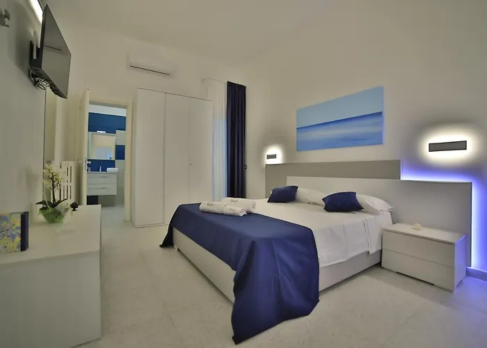 Apartment Royal Blue